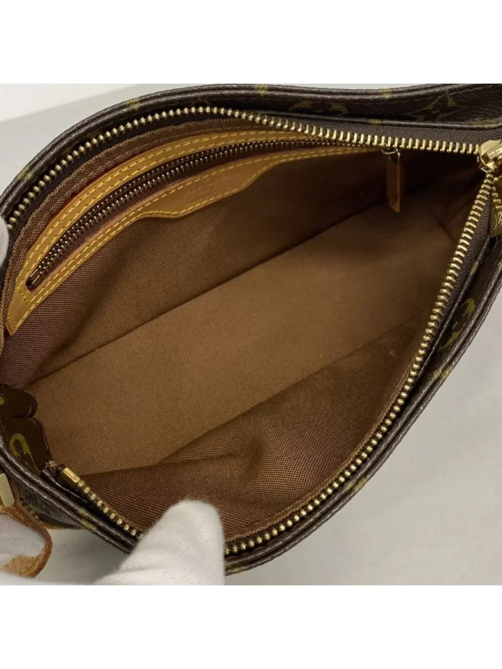 Louis Vuitton Shoulder Bag Monogram Trotteur Brown